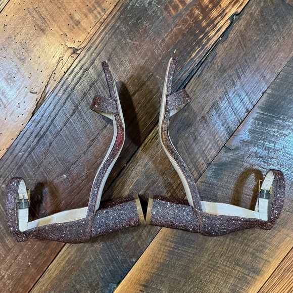 Stuart Weitzman NearlyNude Textured Sandals Pyrite Glitter  Size 8 Made in Spain - Picture 9 of 14